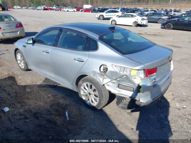 Photo 2 VIN: 5XXGU4L3XHG173891 - KIA OPTIMA 