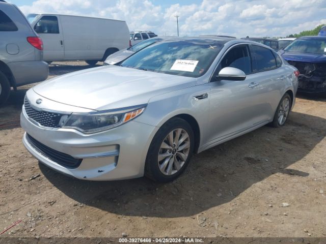 Photo 1 VIN: 5XXGU4L3XJG182516 - KIA OPTIMA 