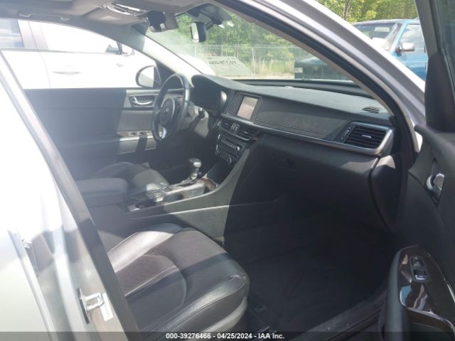 Photo 4 VIN: 5XXGU4L3XJG182516 - KIA OPTIMA 