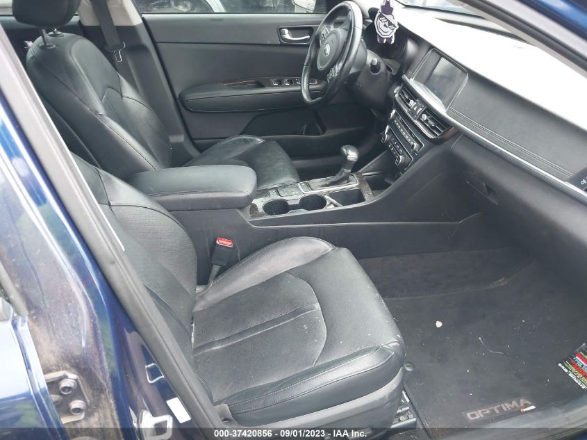 Photo 4 VIN: 5XXGU4L3XJG202909 - KIA OPTIMA 