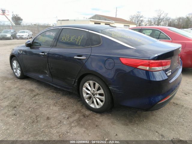 Photo 2 VIN: 5XXGU4L3XJG221301 - KIA OPTIMA 