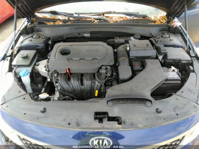 Photo 9 VIN: 5XXGU4L3XJG221301 - KIA OPTIMA 