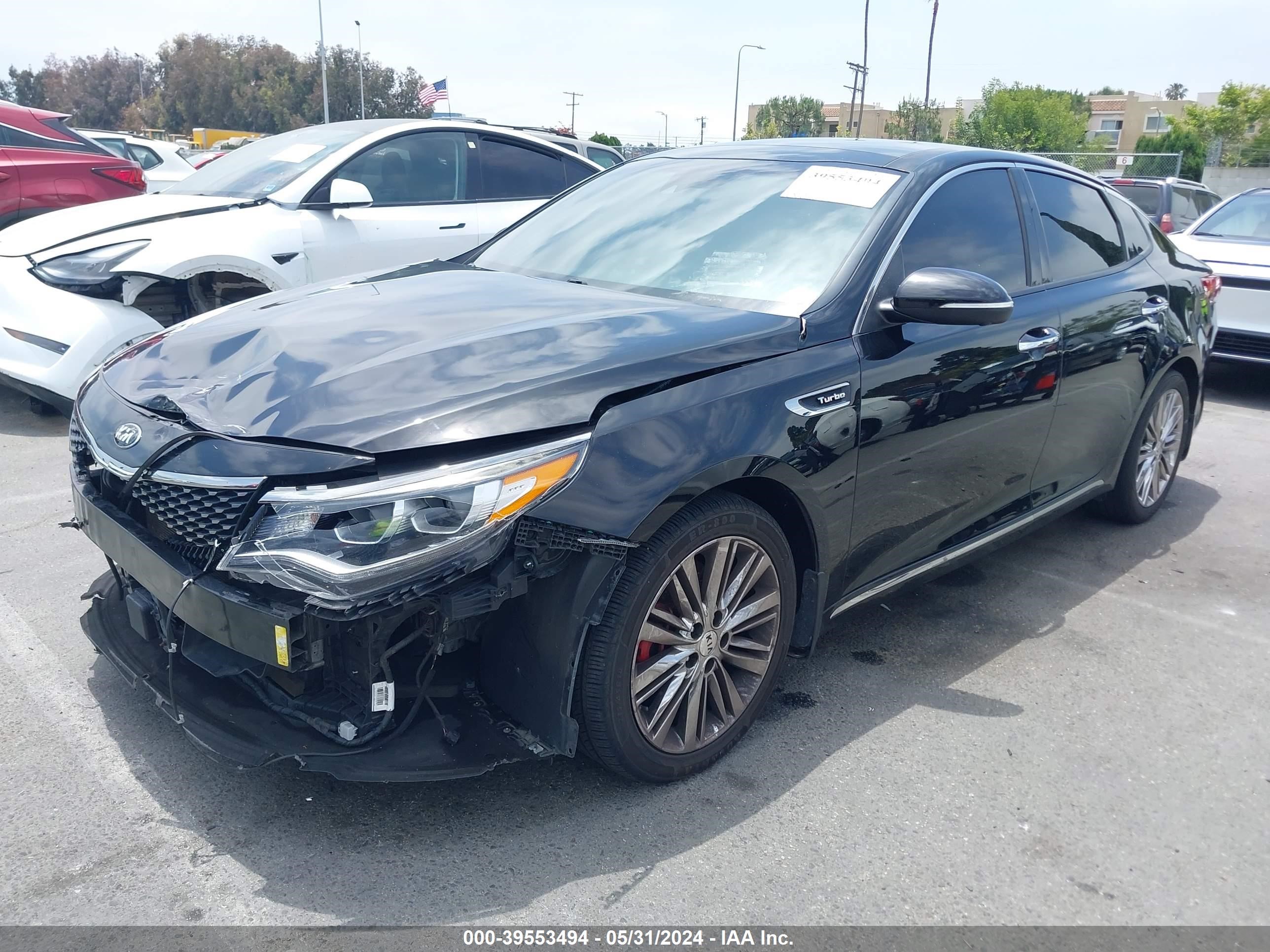 Photo 1 VIN: 5XXGV4L22JG205887 - KIA OPTIMA 