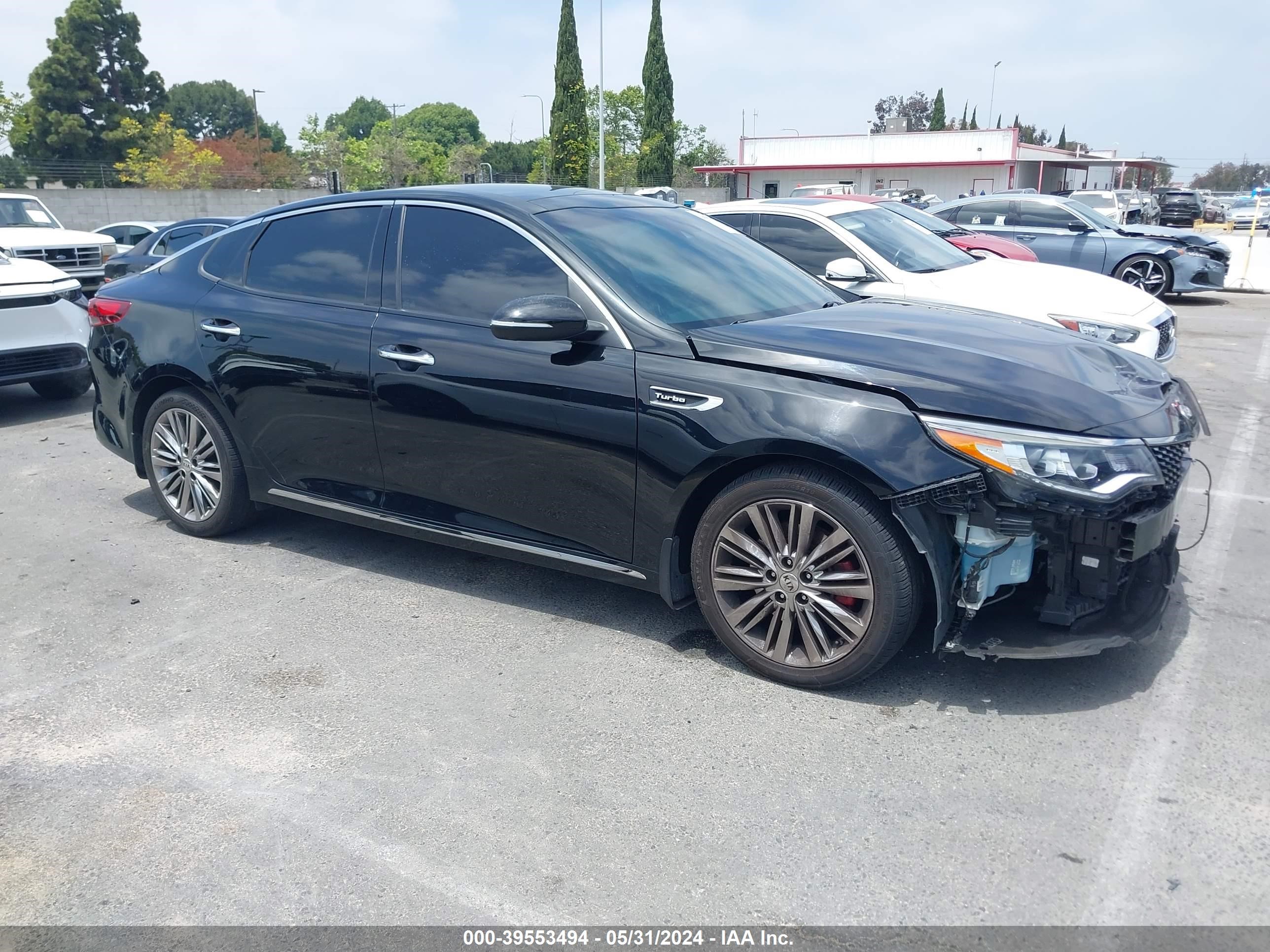 Photo 12 VIN: 5XXGV4L22JG205887 - KIA OPTIMA 