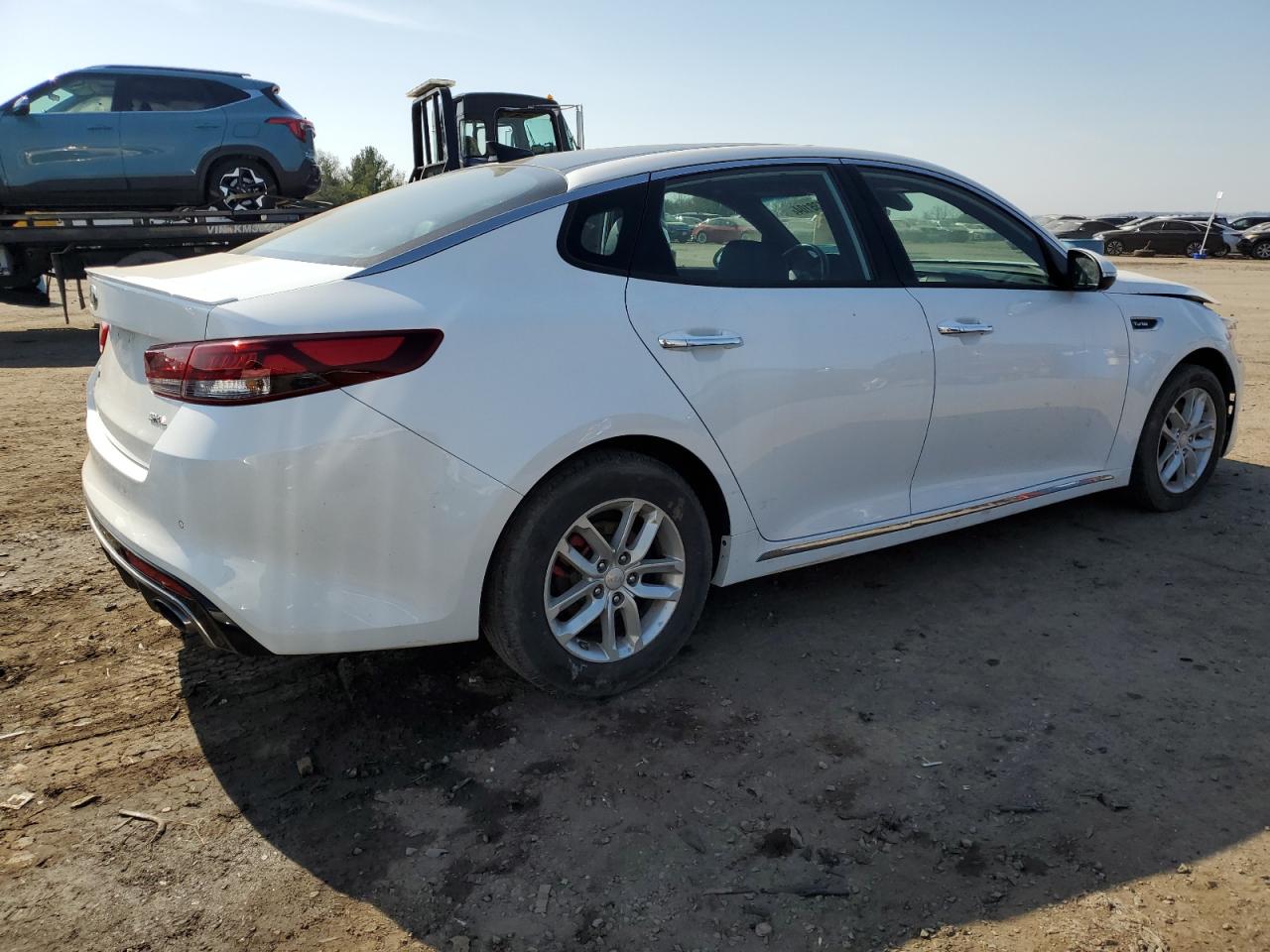 Photo 2 VIN: 5XXGV4L29HG151465 - KIA OPTIMA 