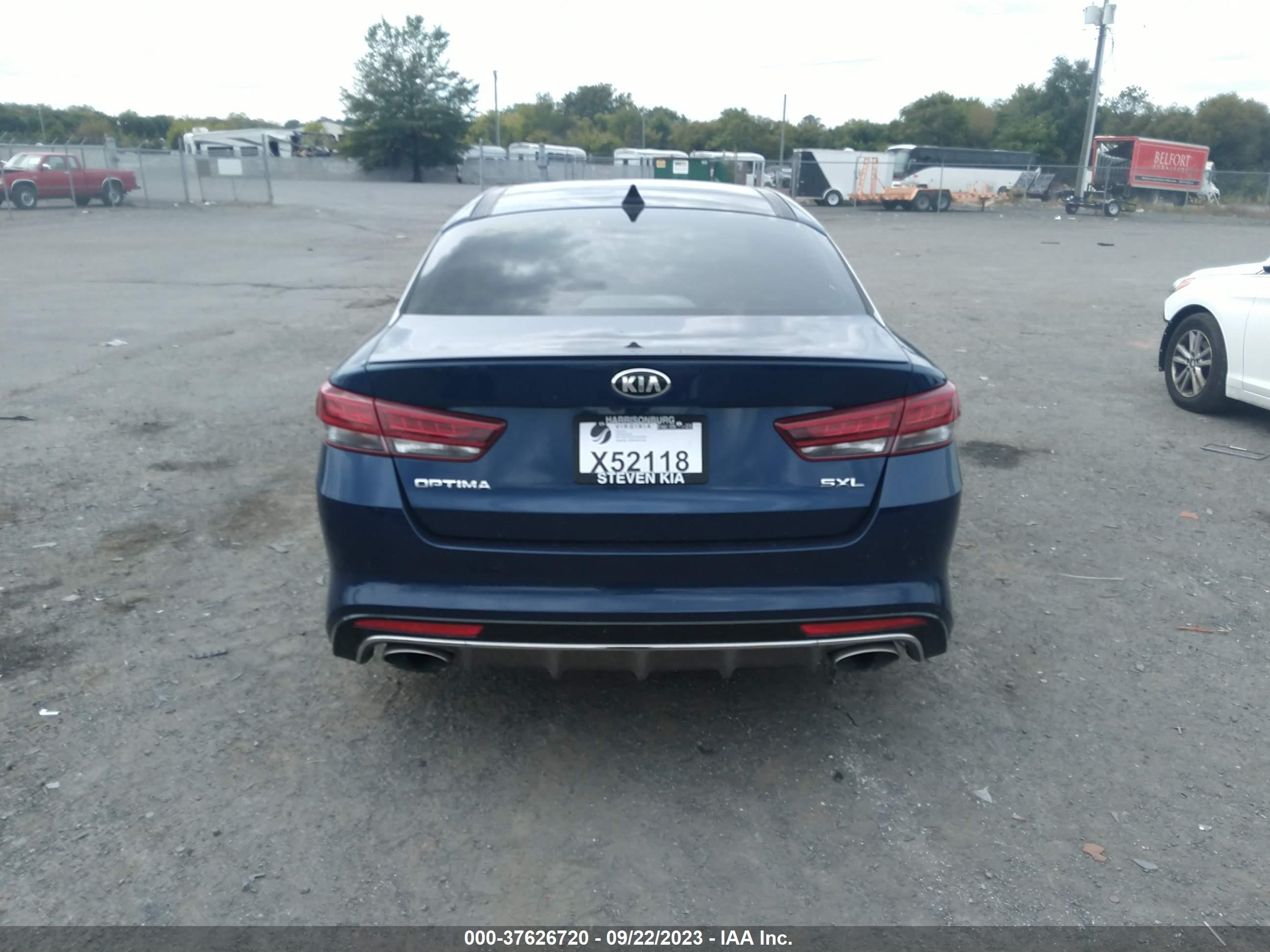 Photo 15 VIN: 5XXGV4L2XJG229936 - KIA OPTIMA 