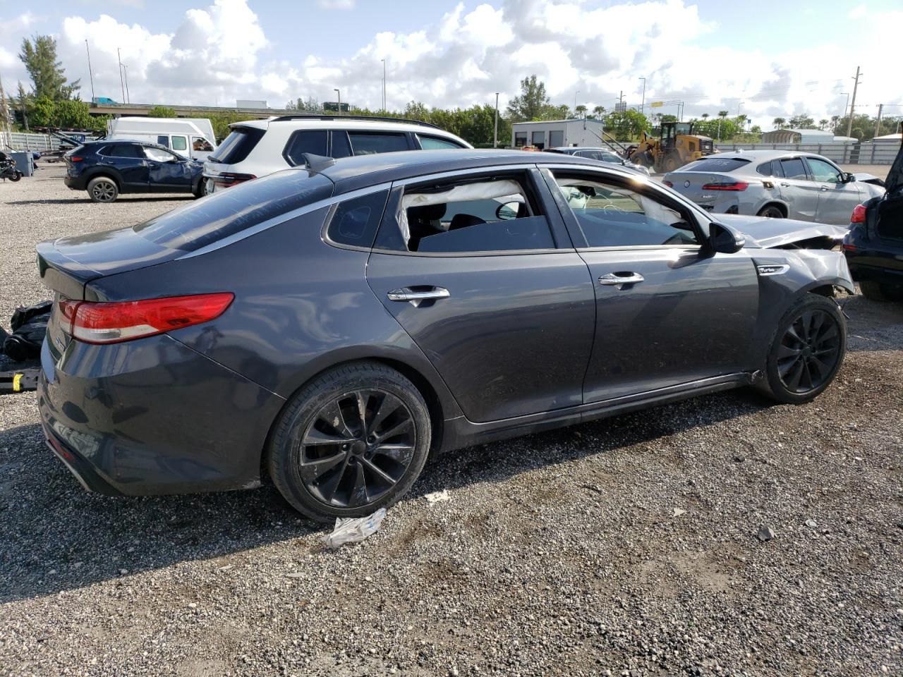 Photo 2 VIN: 5XXGW4L20GG092799 - KIA OPTIMA 