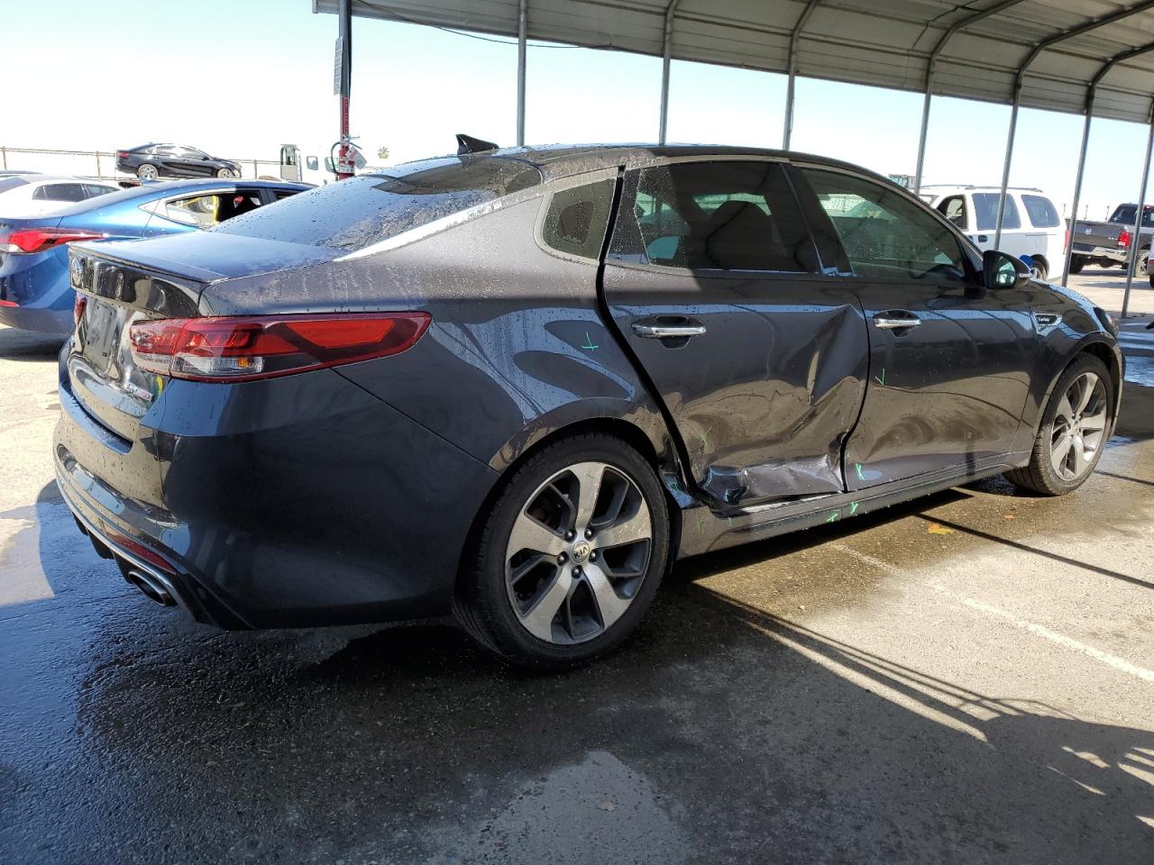 Photo 2 VIN: 5XXGW4L24JG187681 - KIA OPTIMA 