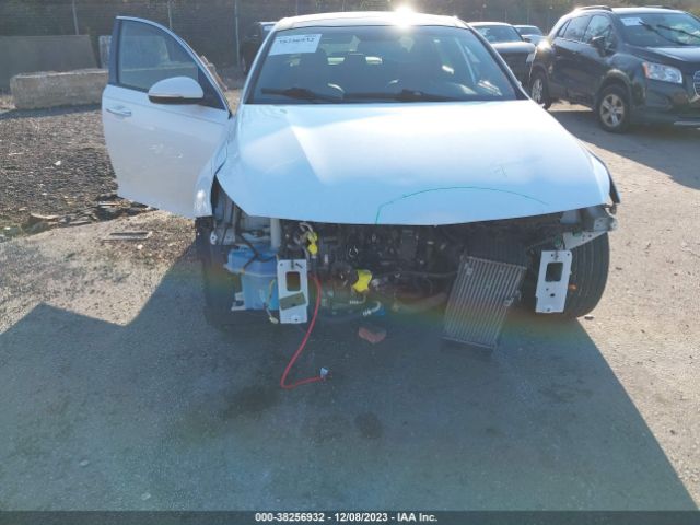 Photo 5 VIN: 5XXGW4L29GG012819 - KIA OPTIMA 