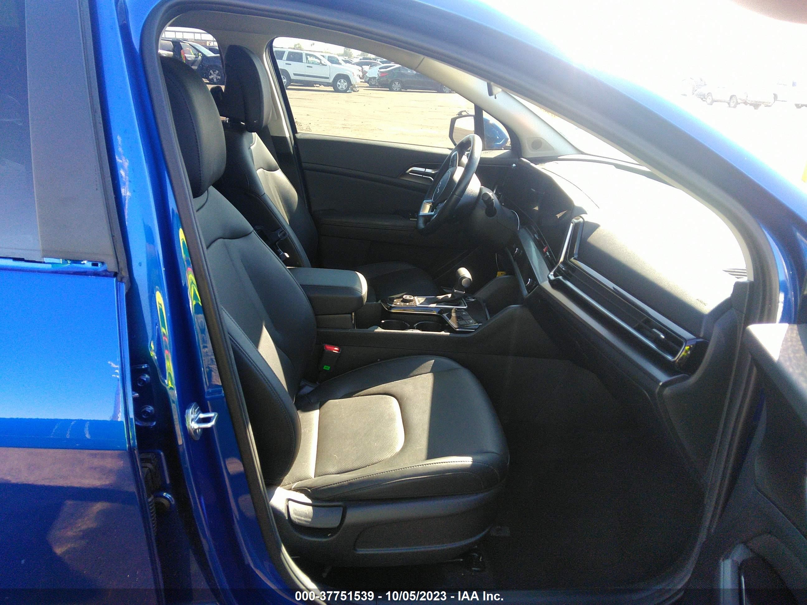 Photo 4 VIN: 5XYK33AF7PG024403 - KIA SPORTAGE 