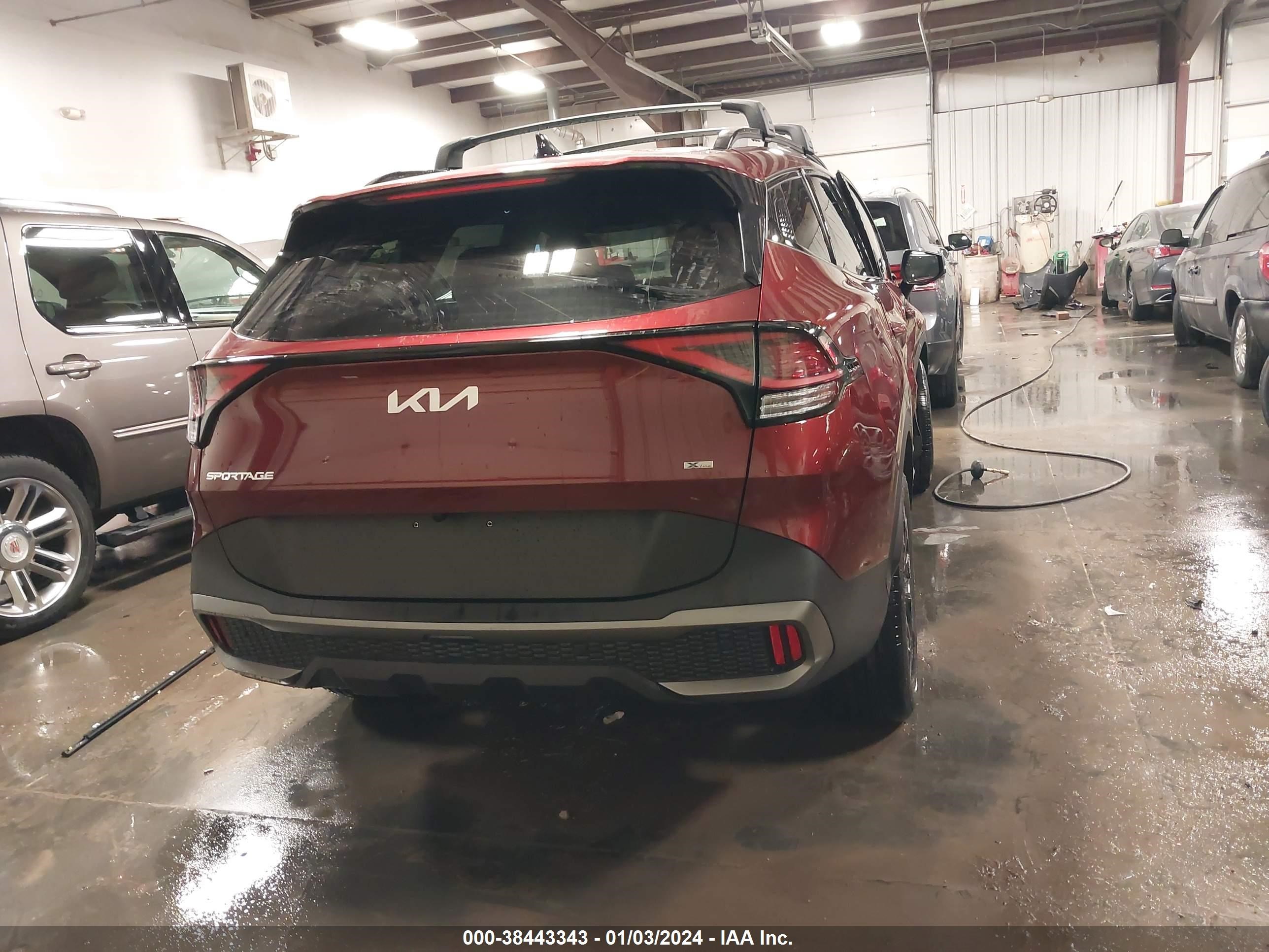 Photo 15 VIN: 5XYK6CDF3RG158556 - KIA SPORTAGE 