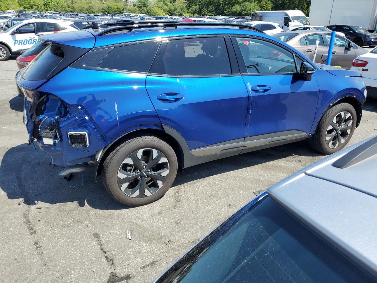 Photo 2 VIN: 5XYK6CDF6RG168272 - KIA SPORTAGE 