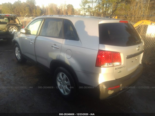 Photo 2 VIN: 5XYKT3A10BG003924 - KIA SORENTO 