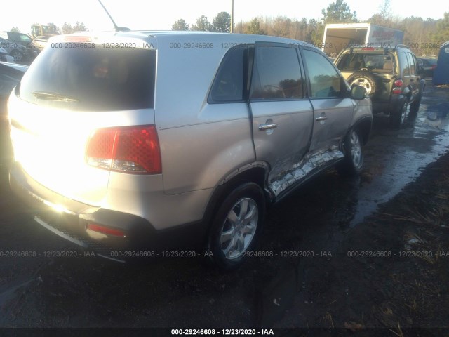 Photo 3 VIN: 5XYKT3A10BG003924 - KIA SORENTO 