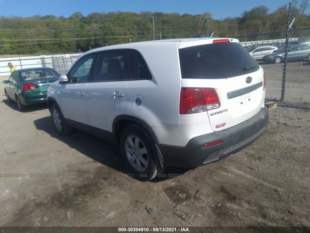 Photo 2 VIN: 5XYKT3A10BG052685 - KIA SORENTO 