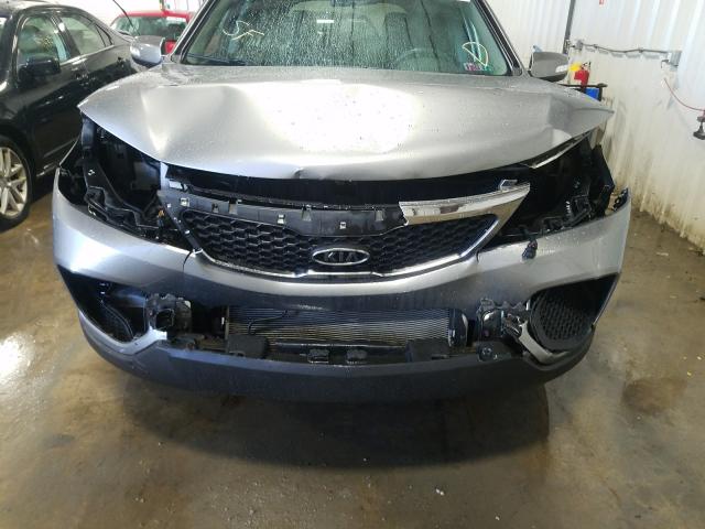 Photo 8 VIN: 5XYKT3A10BG185169 - KIA SORENTO BA 