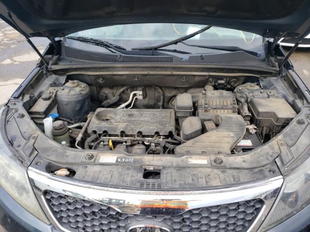 Photo 6 VIN: 5XYKT3A10DG337163 - KIA SORENTO LX 