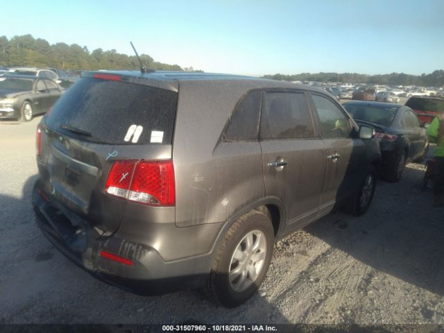 Photo 3 VIN: 5XYKT3A10DG358711 - KIA SORENTO 