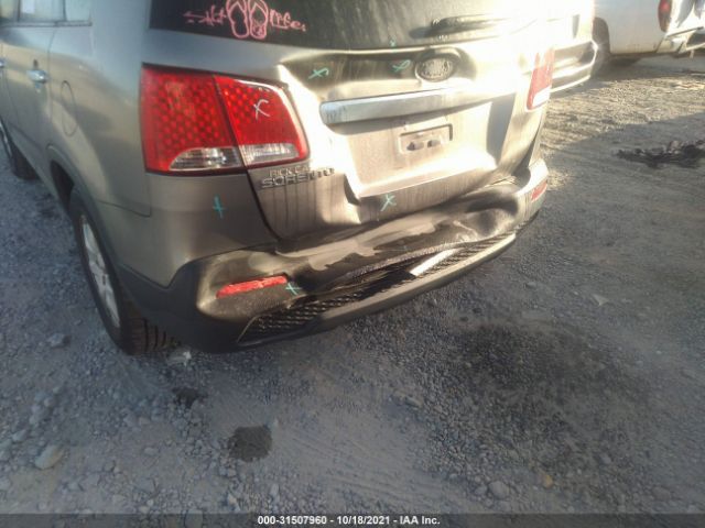 Photo 5 VIN: 5XYKT3A10DG358711 - KIA SORENTO 