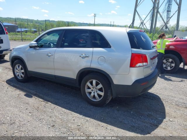 Photo 2 VIN: 5XYKT3A10DG371975 - KIA SORENTO 