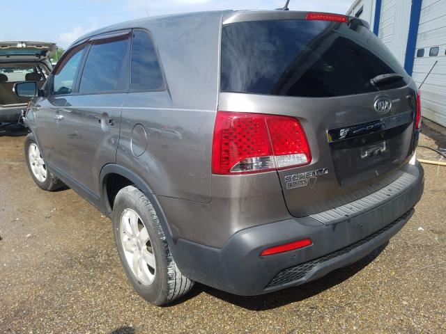 Photo 2 VIN: 5XYKT3A10DG414517 - KIA SORENTO LX 