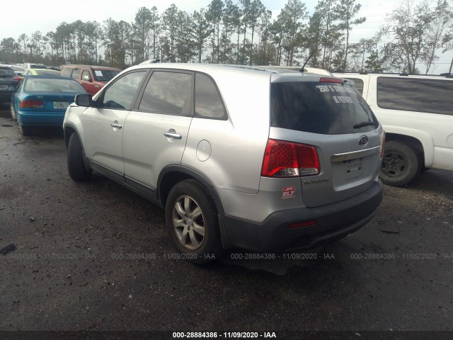 Photo 2 VIN: 5XYKT3A11BG040142 - KIA SORENTO 