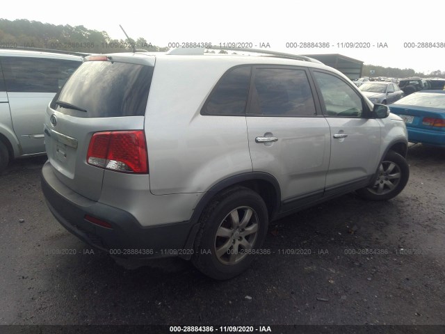 Photo 3 VIN: 5XYKT3A11BG040142 - KIA SORENTO 