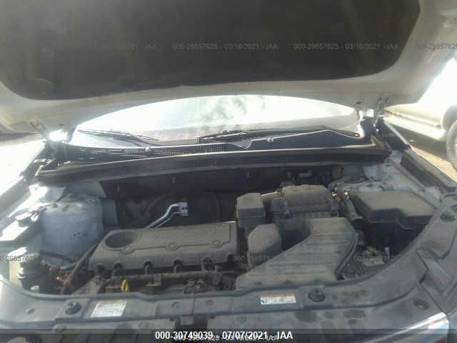 Photo 9 VIN: 5XYKT3A11BG086909 - KIA SORENTO 