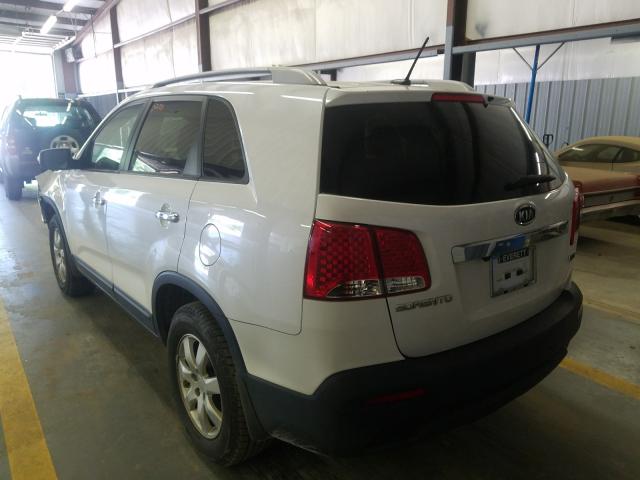 Photo 2 VIN: 5XYKT3A11BG099725 - KIA SORENTO BA 