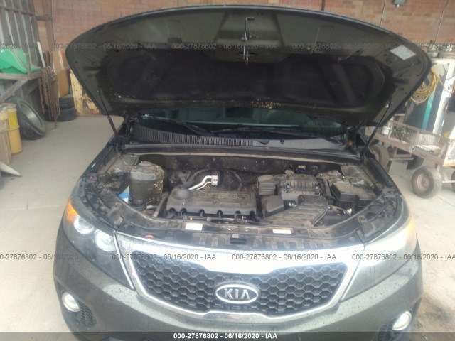 Photo 9 VIN: 5XYKT3A11BG117477 - KIA SORENTO 