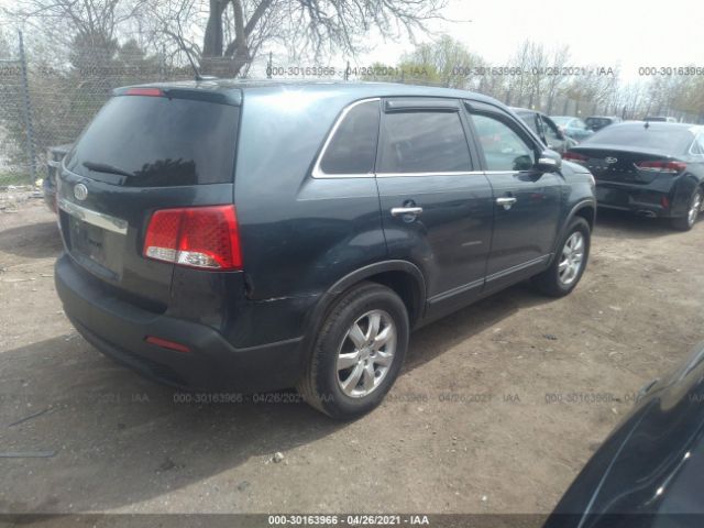 Photo 3 VIN: 5XYKT3A11BG147756 - KIA SORENTO 