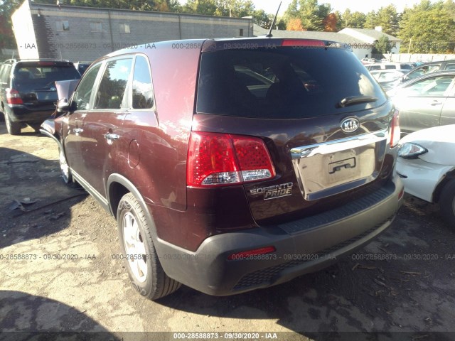 Photo 2 VIN: 5XYKT3A11CG261144 - KIA SORENTO 