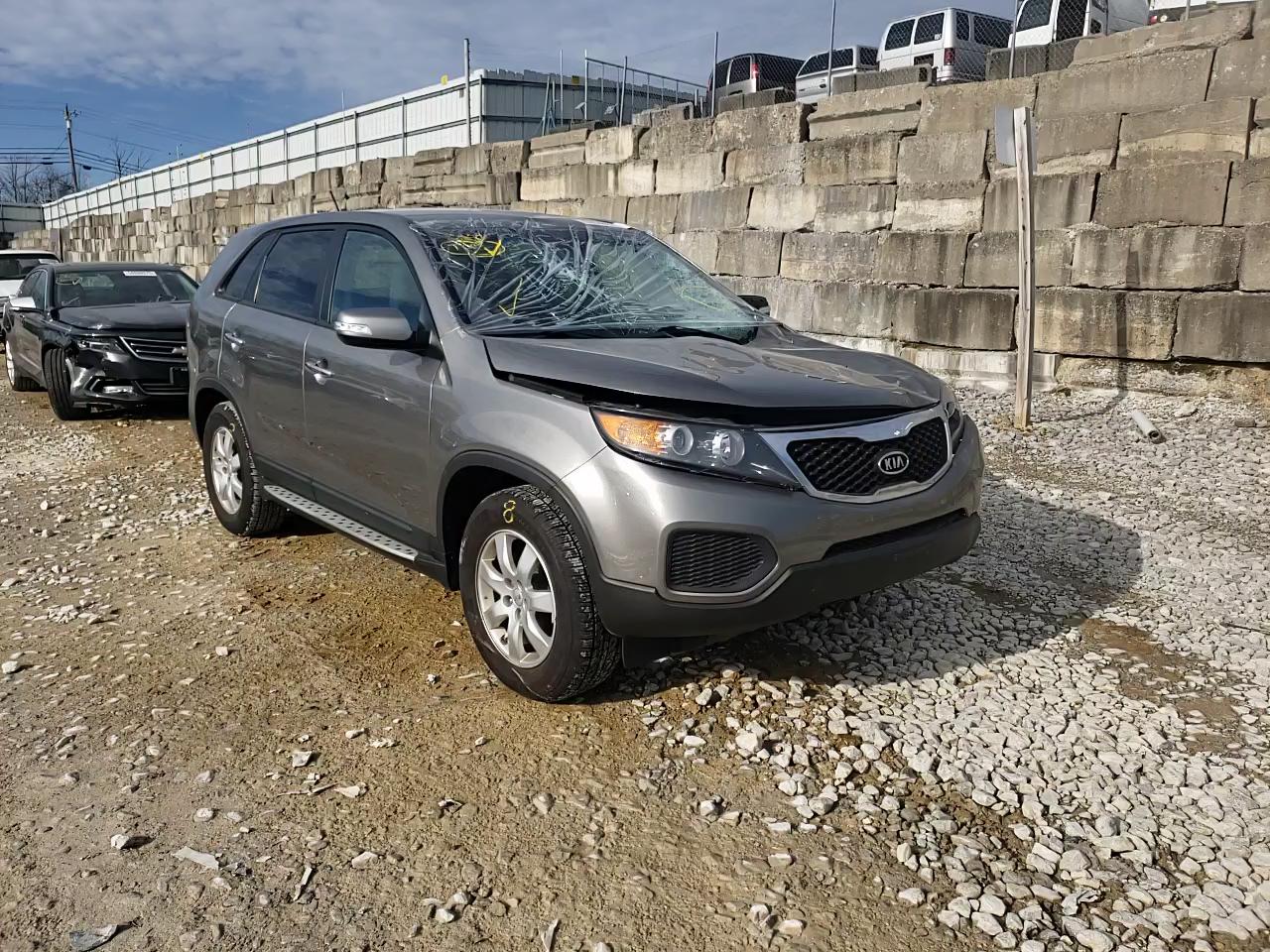 Photo 10 VIN: 5XYKT3A11CG297383 - KIA SORENTO BA 