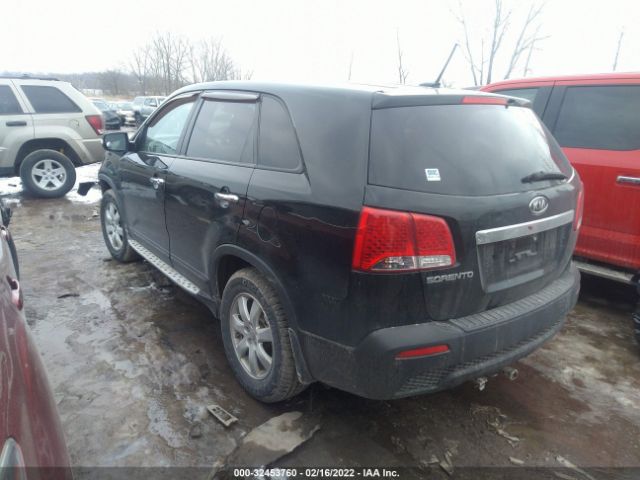 Photo 2 VIN: 5XYKT3A11DG360855 - KIA SORENTO 