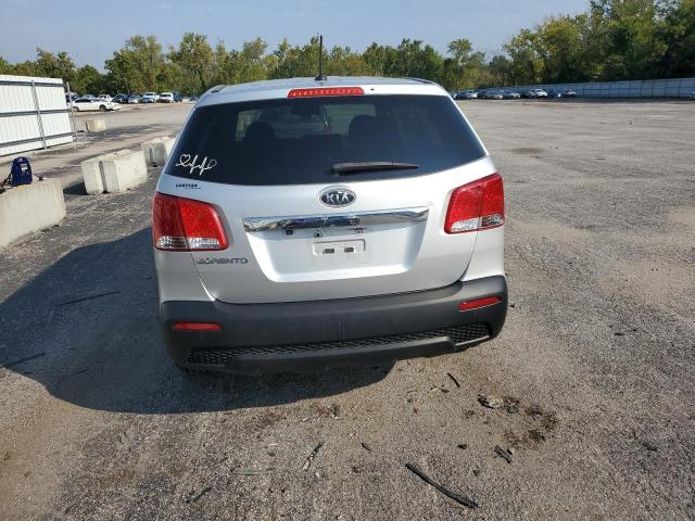 Photo 5 VIN: 5XYKT3A11DG398800 - KIA SORENTO LX 