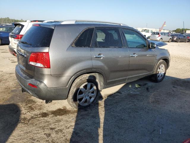 Photo 2 VIN: 5XYKT3A12BG005450 - KIA SORENTO 