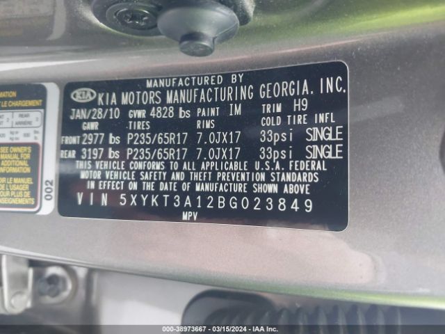 Photo 8 VIN: 5XYKT3A12BG023849 - KIA SORENTO 