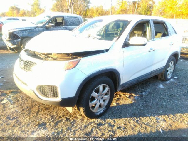 Photo 1 VIN: 5XYKT3A12CG238097 - KIA SORENTO 