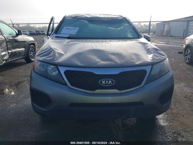 Photo 9 VIN: 5XYKT3A12CG273903 - KIA SORENTO 