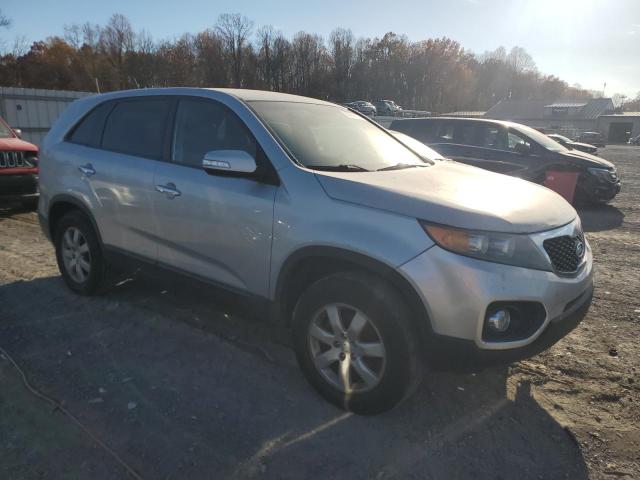 Photo 3 VIN: 5XYKT3A12DG416351 - KIA SORENTO LX 