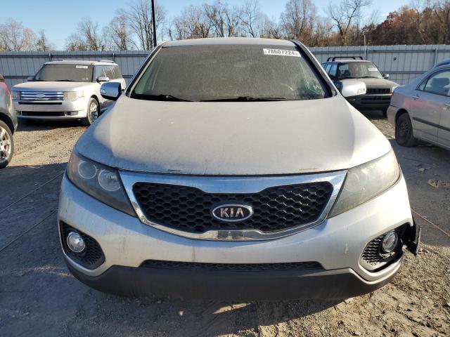 Photo 4 VIN: 5XYKT3A12DG416351 - KIA SORENTO LX 