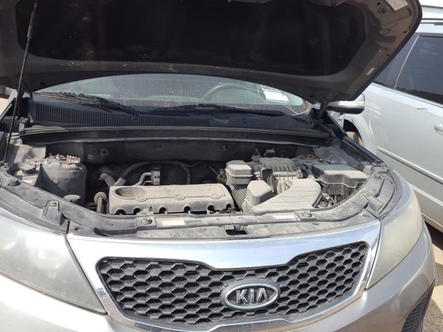 Photo 6 VIN: 5XYKT3A13BG052583 - KIA SORENTO BA 