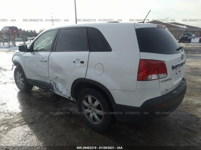 Photo 2 VIN: 5XYKT3A13BG094137 - KIA SORENTO 