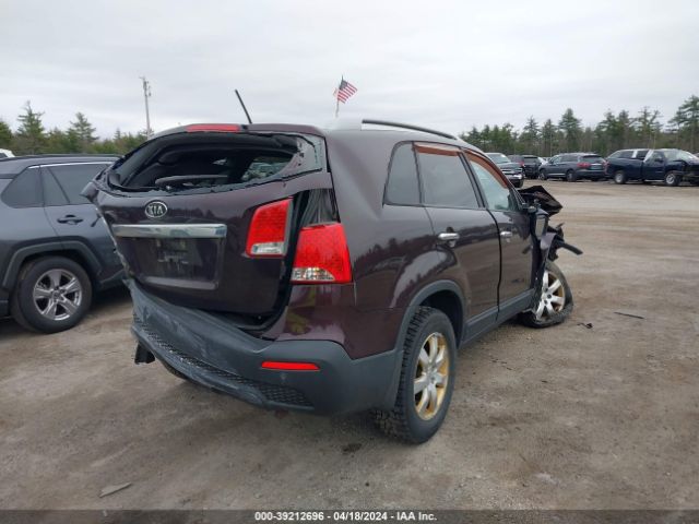 Photo 3 VIN: 5XYKT3A13BG109347 - KIA SORENTO 