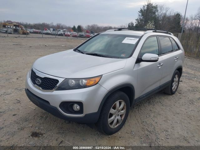 Photo 1 VIN: 5XYKT3A13BG181746 - KIA SORENTO 