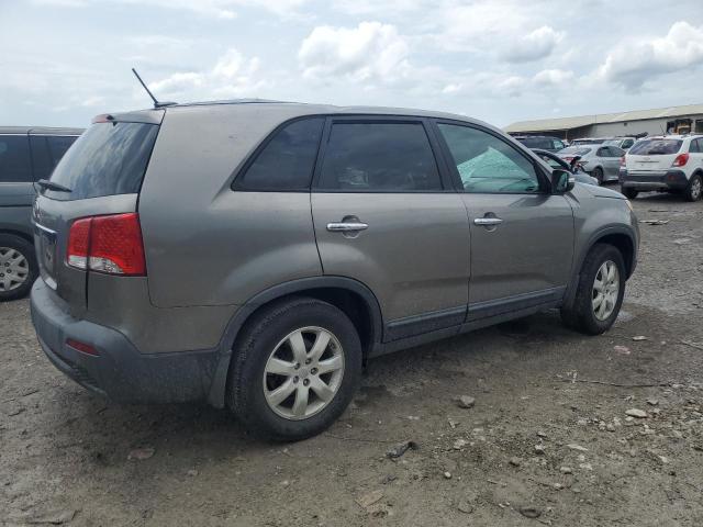 Photo 2 VIN: 5XYKT3A13CG194272 - KIA SORENTO 