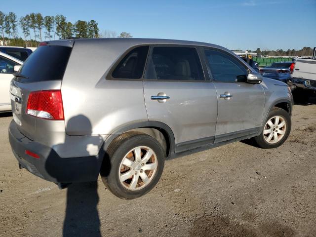 Photo 2 VIN: 5XYKT3A13DG313892 - KIA SORENTO 