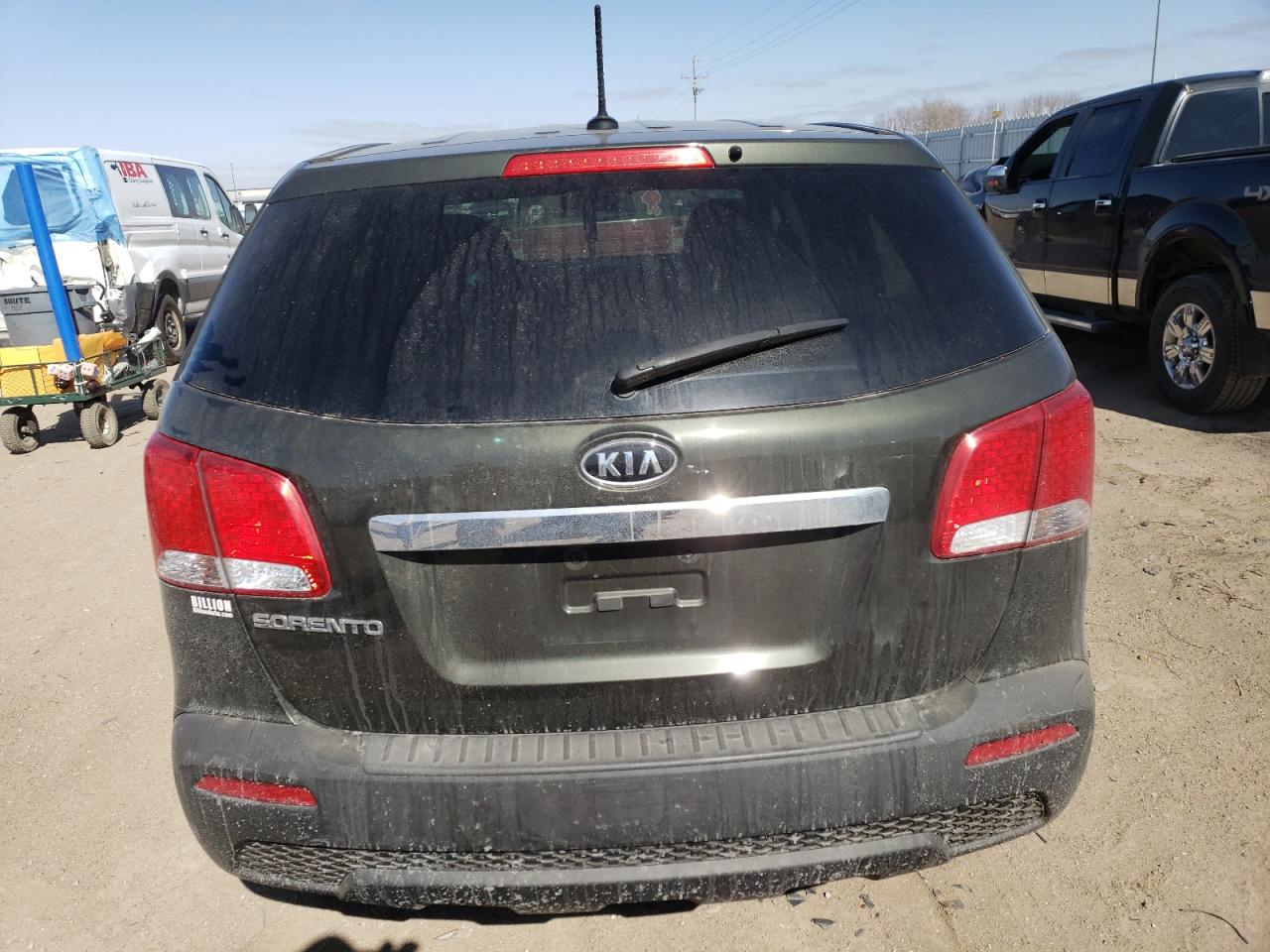 Photo 5 VIN: 5XYKT3A13DG316288 - KIA SORENTO 