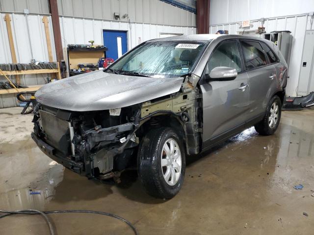 Photo 0 VIN: 5XYKT3A13DG333916 - KIA SORENTO LX 