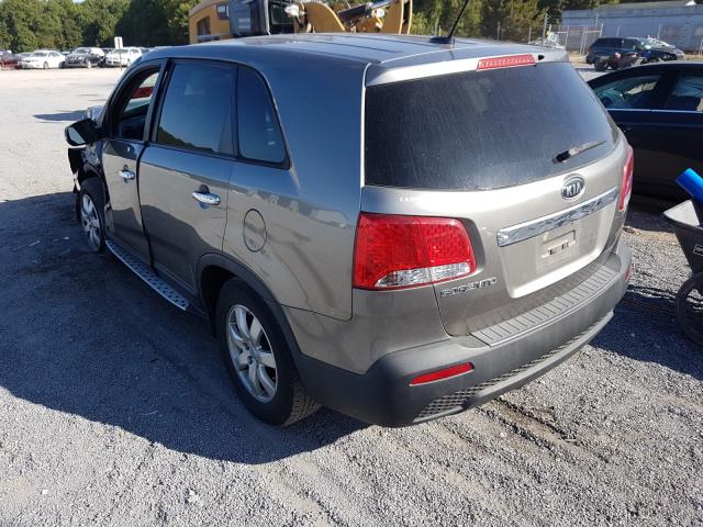 Photo 2 VIN: 5XYKT3A13DG340932 - KIA SORENTO LX 